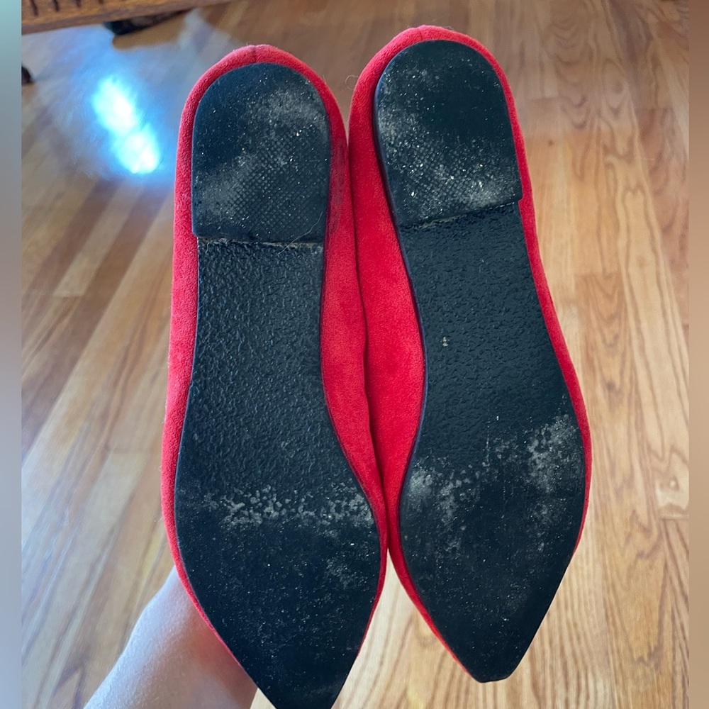 Red pointed toe flats - Picture 4 of 4